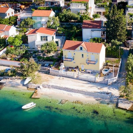 Planikovica Apartments Трогир Экстерьер фото