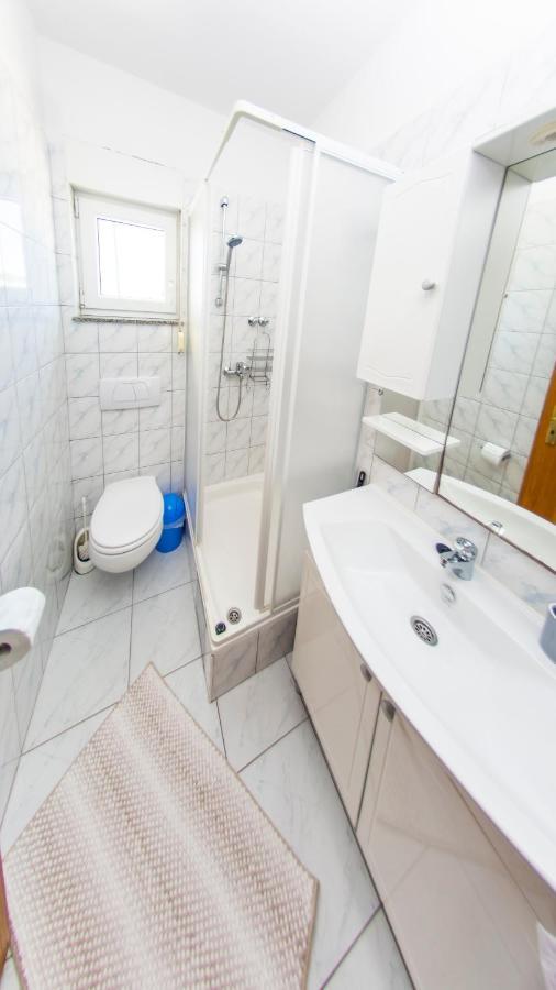 Planikovica Apartments Трогир Экстерьер фото